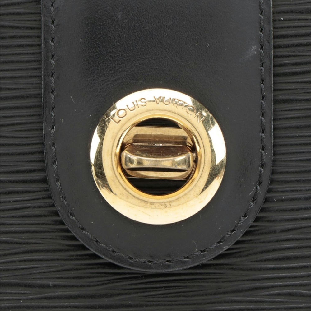 Louis Vuitton Cluny Bag in Black EPI Leather and Smooth Leather Trim - Picture 8 of 16